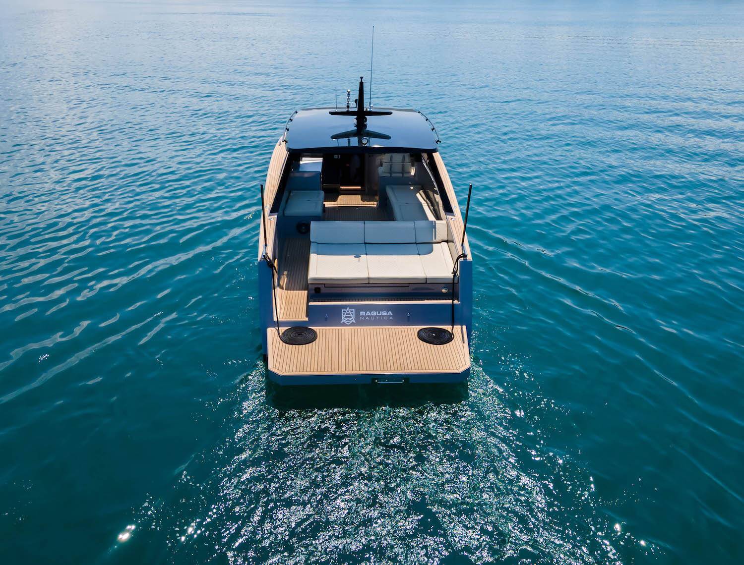Colnago 38 deck view — luxury speedboat from Jelsa